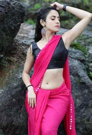 Cash on delivery call girl in Agra